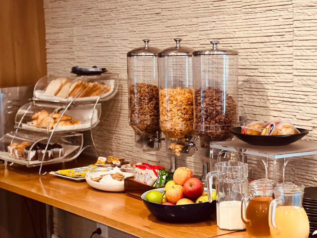 The Waverley International Hotel Glen Waverley Εξωτερικό φωτογραφία