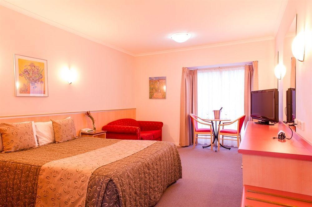 The Waverley International Hotel Glen Waverley Εξωτερικό φωτογραφία