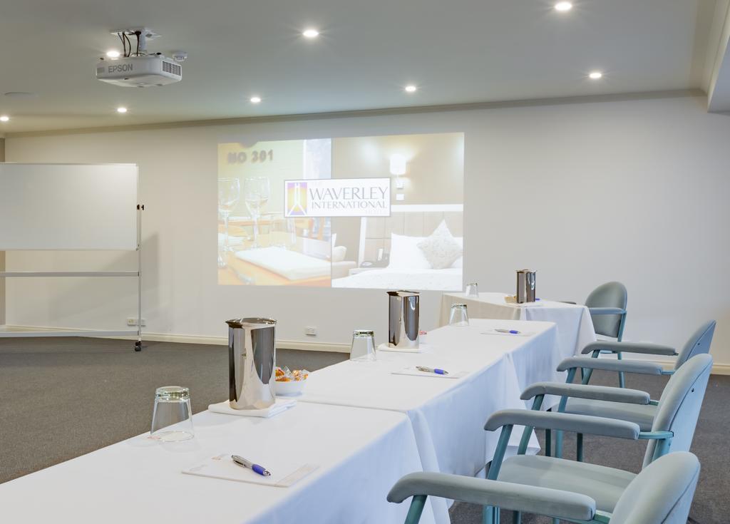 The Waverley International Hotel Glen Waverley Εξωτερικό φωτογραφία