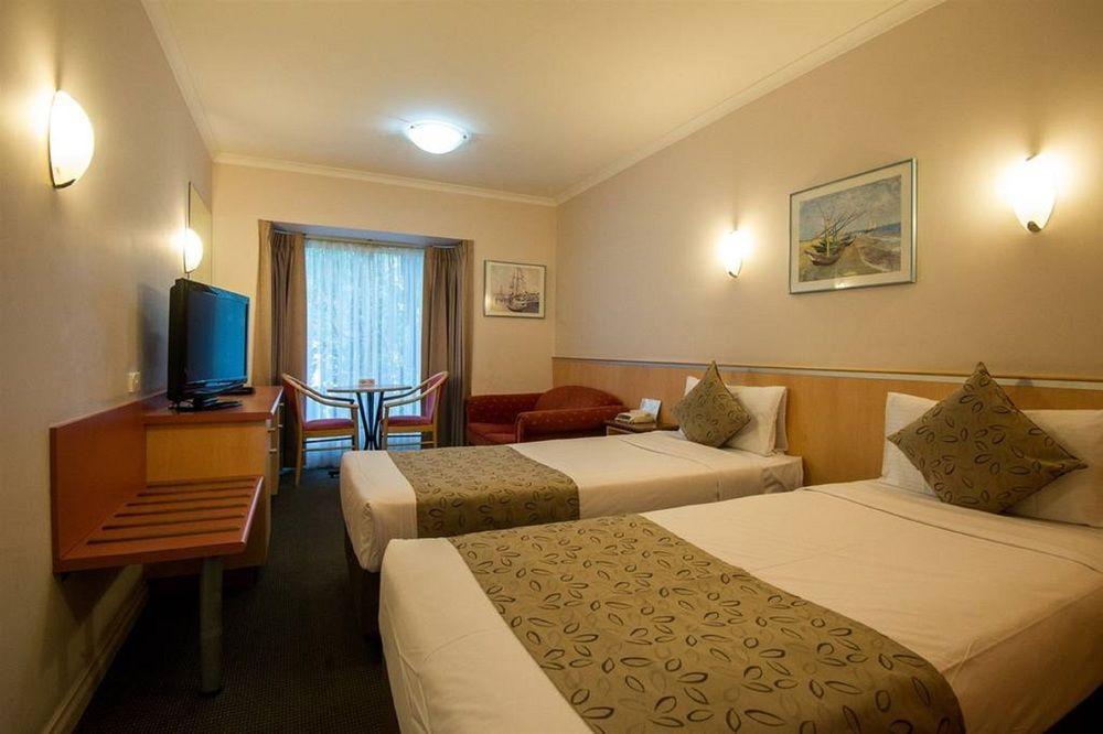 The Waverley International Hotel Glen Waverley Εξωτερικό φωτογραφία