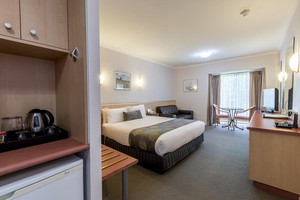 The Waverley International Hotel Glen Waverley Εξωτερικό φωτογραφία